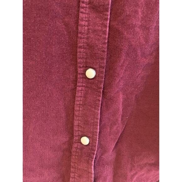 Universal Thread Women’s Shirt Button Down Long Sleeve Corduroy Burgundy - Picture 3 of 10